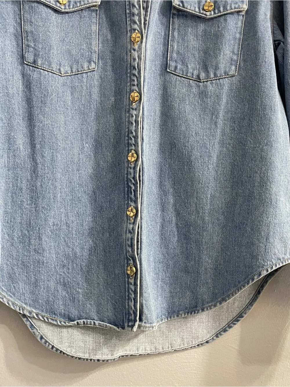 Tuckernuck Women’s Denim Shirt Jacket Chessy Shacket Size S